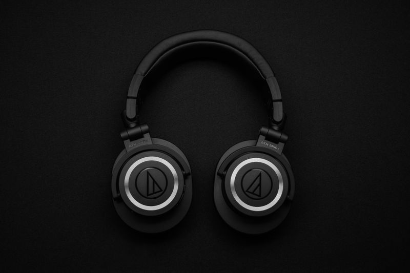 Wireless headphones and audio gadgets